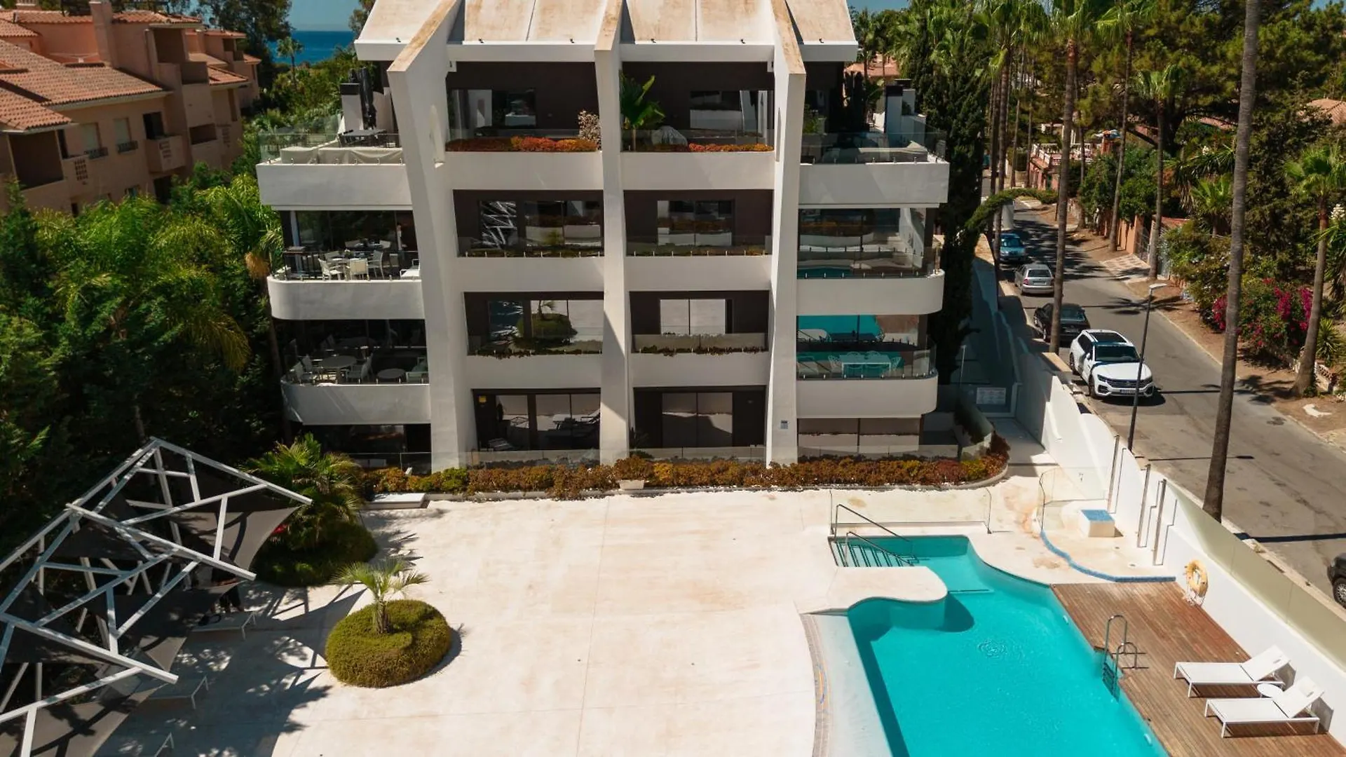 Apartment Next To The Beach In Dunes Beach Марбелья